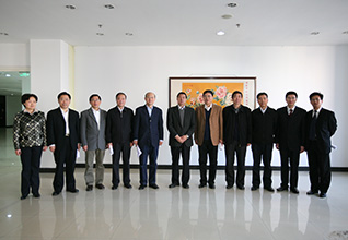 國家質(zhì)檢總局局長王勇、副局長支樹平、紀(jì)檢組長王煒、總工程師張綱在&ldquo;全國質(zhì)量知識競賽&rdquo;復(fù)賽現(xiàn)場親切接見中國質(zhì)量檢驗(yàn)協(xié)會秘書長張軍、秘書長助理張明