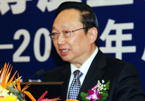 消費(fèi)維權(quán)專家、中消協(xié)原副秘書長(zhǎng)武高漢